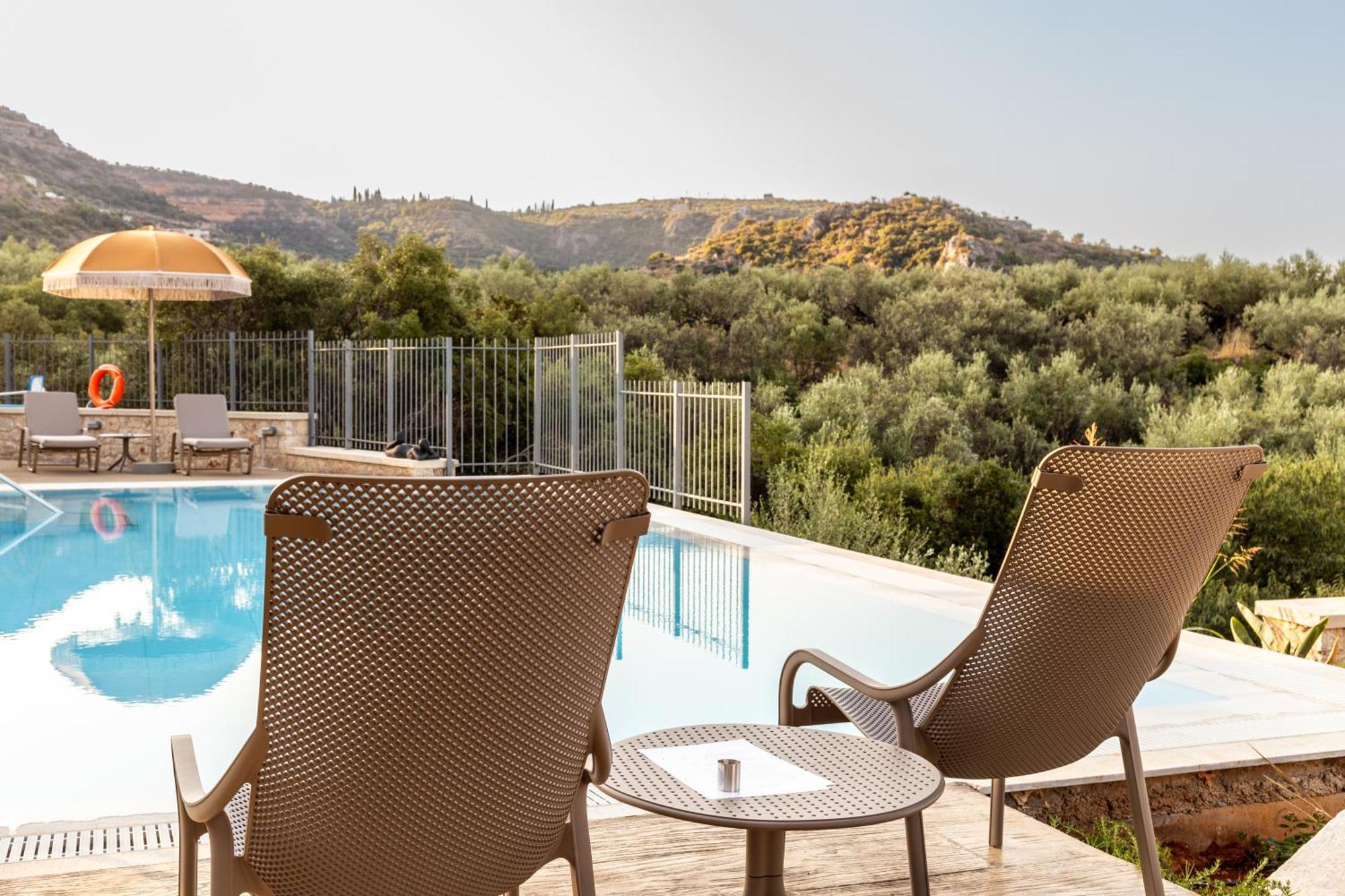 Olympia Zervea Studios With Pool - Apartment Kardamyli Zewnętrze zdjęcie